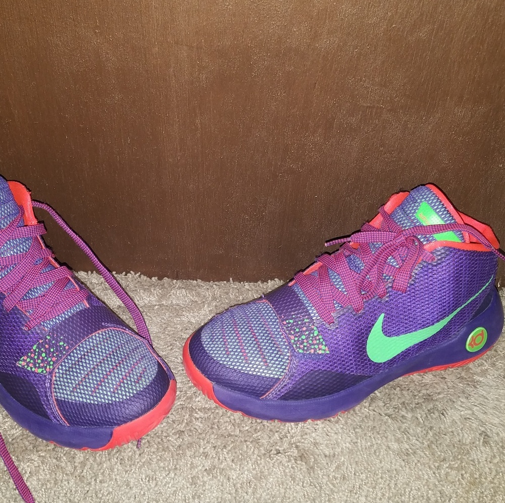 Nike kd trey 5 III joker purple / crimson / nerf